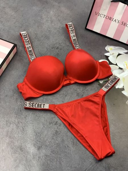 Комплект женский Victoria’s Secret Model Rhinestone двойка топ+трусики красный kk003 14696 фото